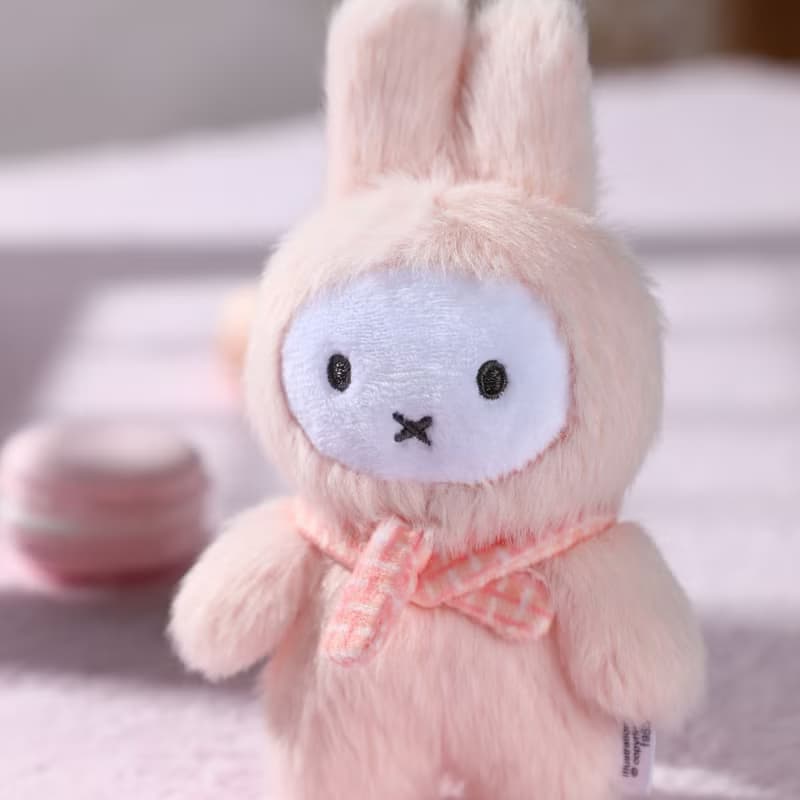 VIPO miffy 2025 毛毛鎖匙扣 (隨機包裝) MIF37474
