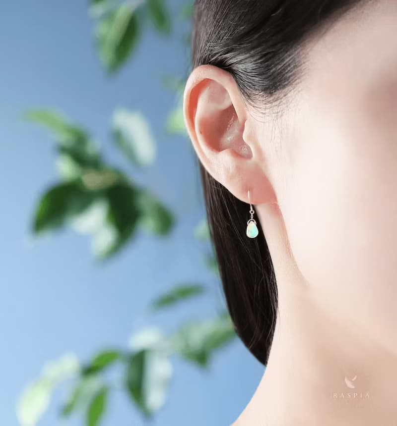 一粒オパール(ドロップ) K10フックピアス 10月誕生石~ESPOIR~