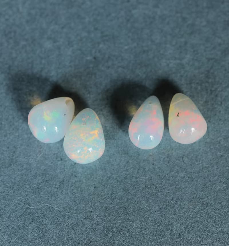 一粒オパール(ドロップ) K10フックピアス 10月誕生石~ESPOIR~