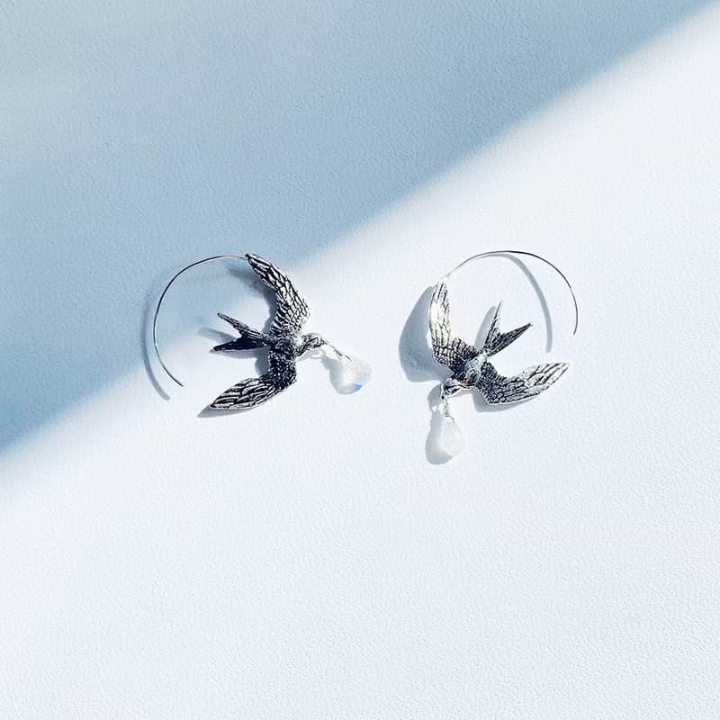 AMAZON Flying Swallows 燕子叼寶 燕子造型耳環 耳勾式 925純銀
