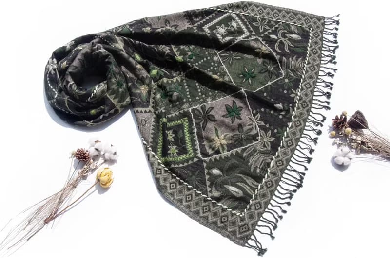 喀什米爾Cashmere刺繡羊毛披肩 針織圍巾 刺繡圍巾 克什米爾-花朵