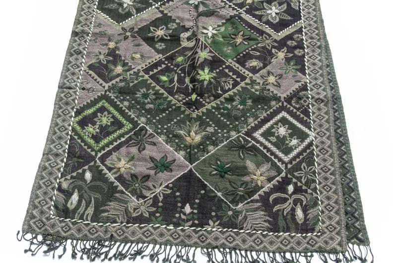 喀什米爾Cashmere刺繡羊毛披肩 針織圍巾 刺繡圍巾 克什米爾-花朵