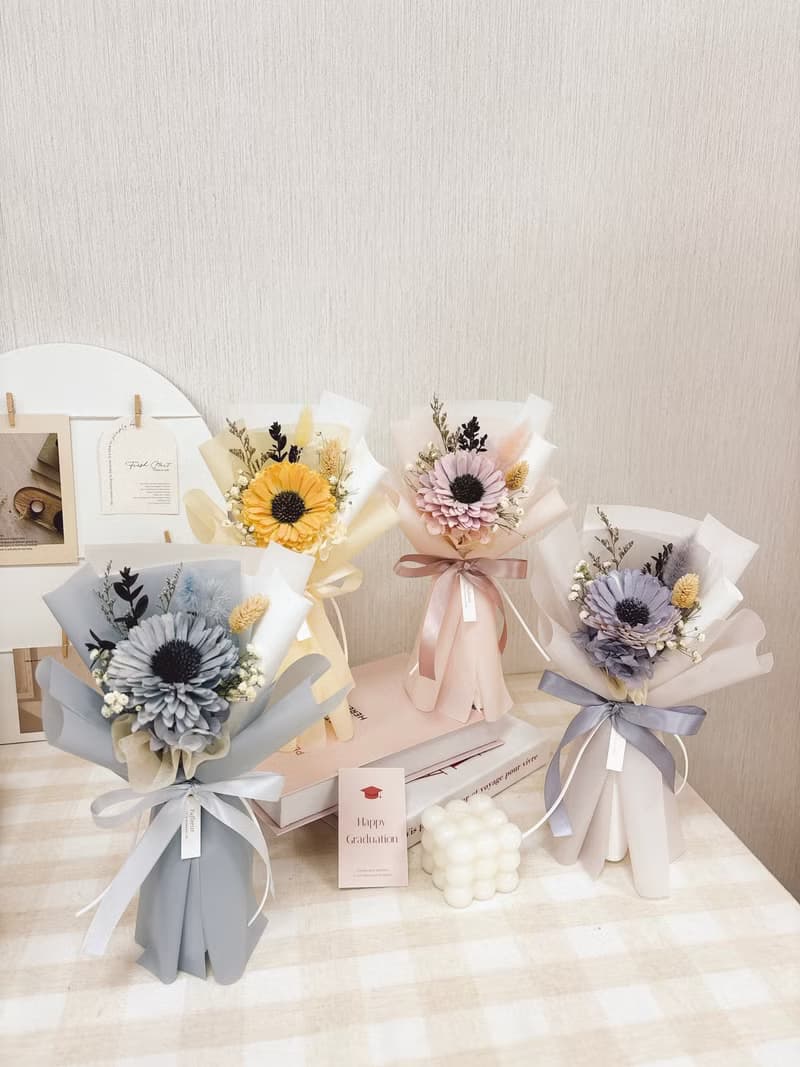 【畢業花束】索拉向日葵永生花束 畢業季 畢業禮物yuflorist