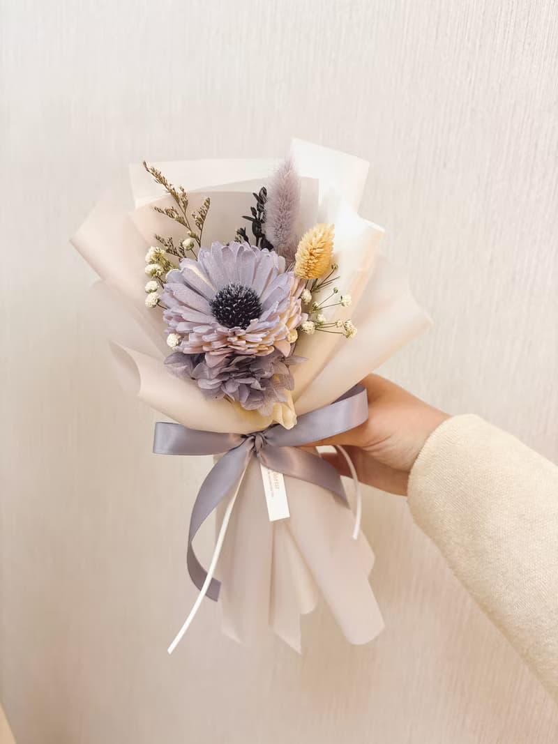 【畢業花束】索拉向日葵永生花束 畢業季 畢業禮物yuflorist