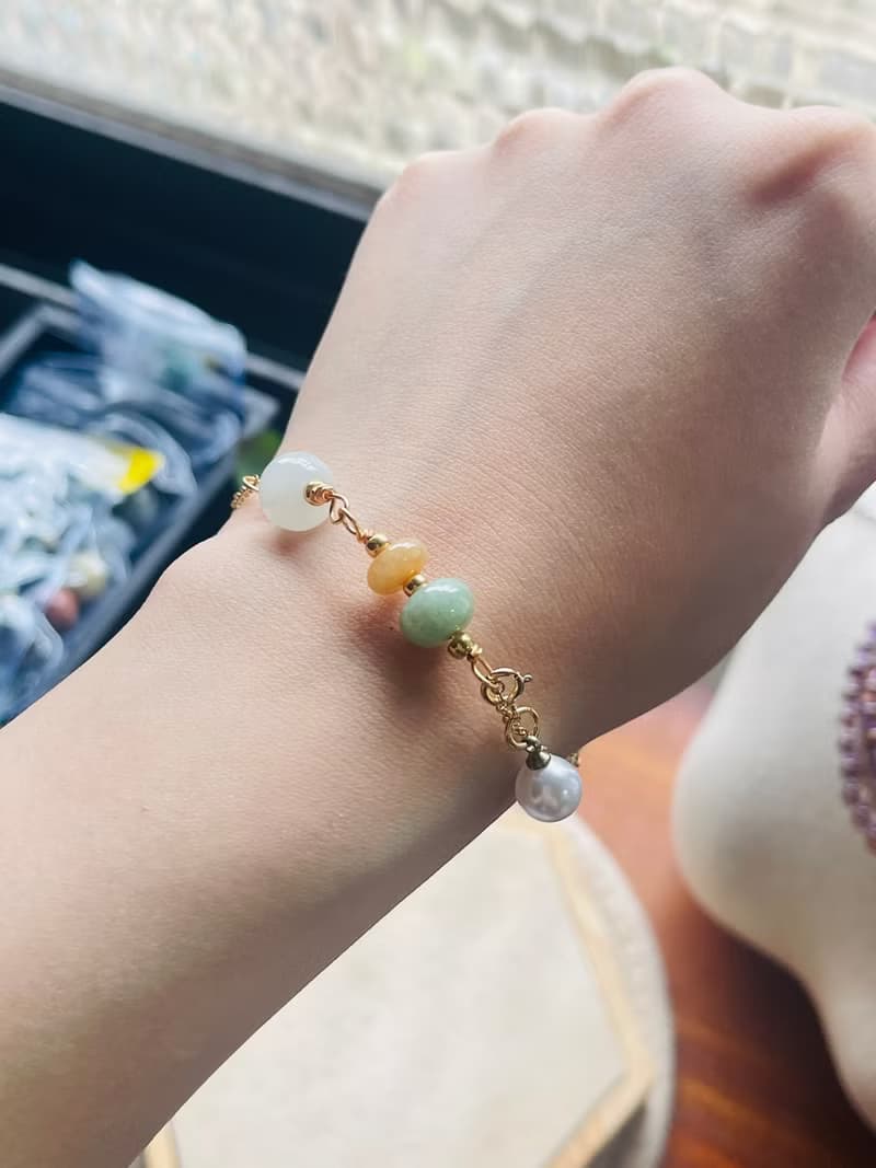 兔寶設計//翡翠手鍊、復古、古著、緬甸翡翠、天然翡翠