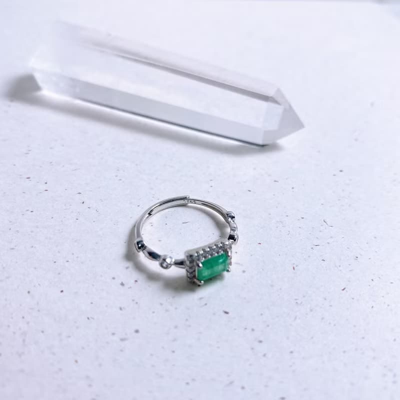 天然祖母綠 祖母綠戒指 0.49克拉 5月誕生石 天然內含物 一物一拍
