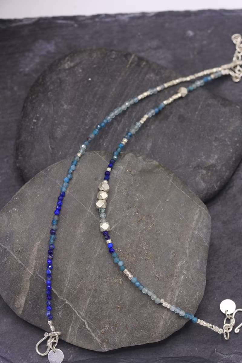 Topaz, lapis lazuli and silver beads bracelet with adjustable chain (B0083)