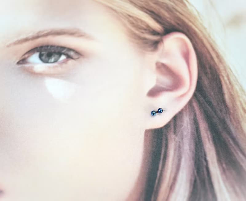 Titanium　pierced earrings・チタンピアス2粒・=P・B=１６G
