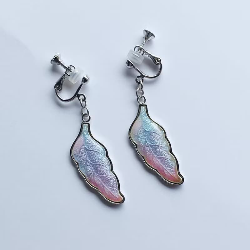 羽根 【Auroral】七宝焼イヤリング・ピアス 純銀胎七宝