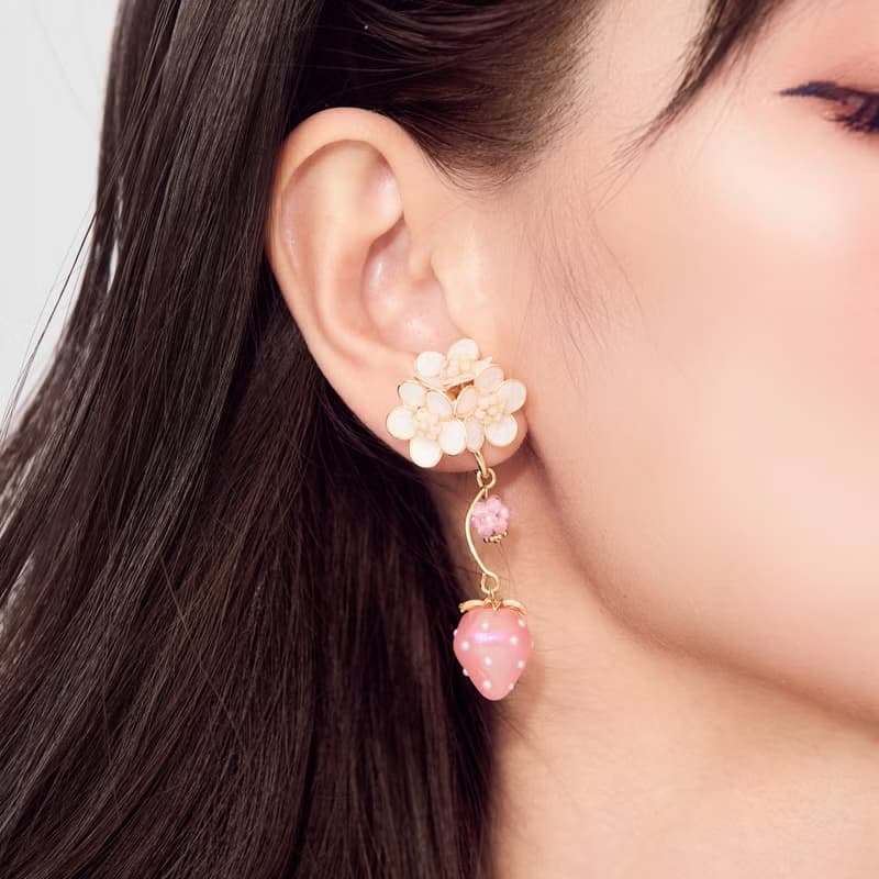 草莓小白花 垂墜式耳環 耳夾 耳針 貼耳式耳環