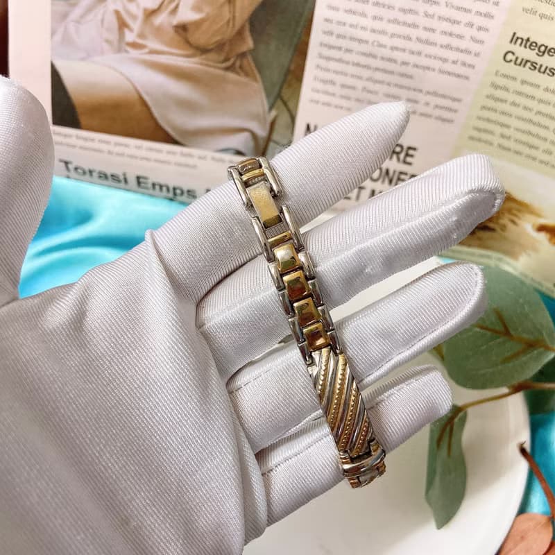 【西洋古董飾品】天然磁石錶帶感扣環 雙紋理 k金雙色 手環手鍊