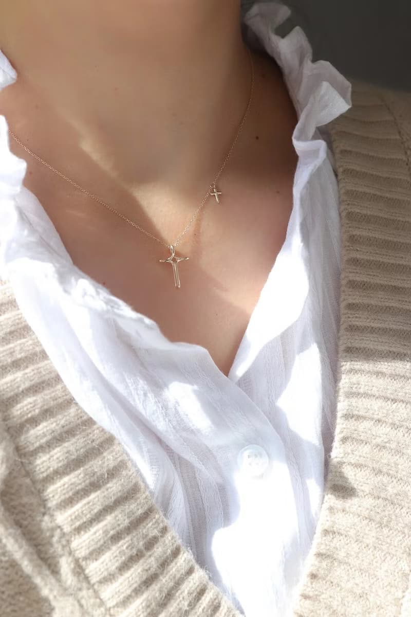 14K Hand Painted Cross Necklace 手繪線條十字架項鍊