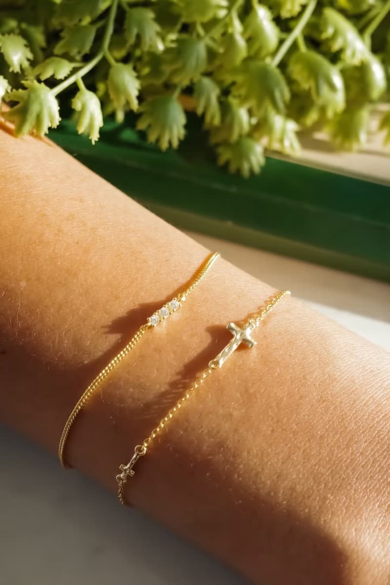 跟隨十字架手鍊