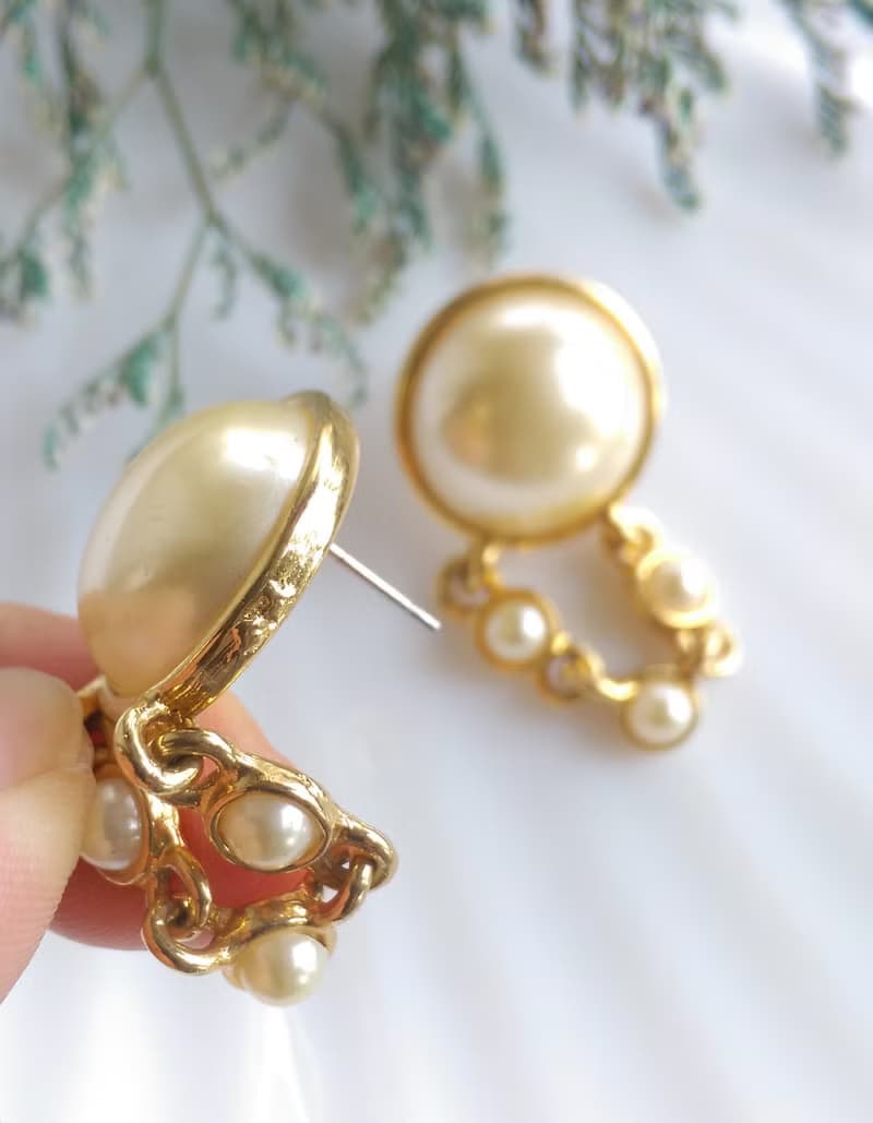 Vintage Jewelry 西洋古董飾品 優美 仿珠 垂吊鍊珠 針式耳環