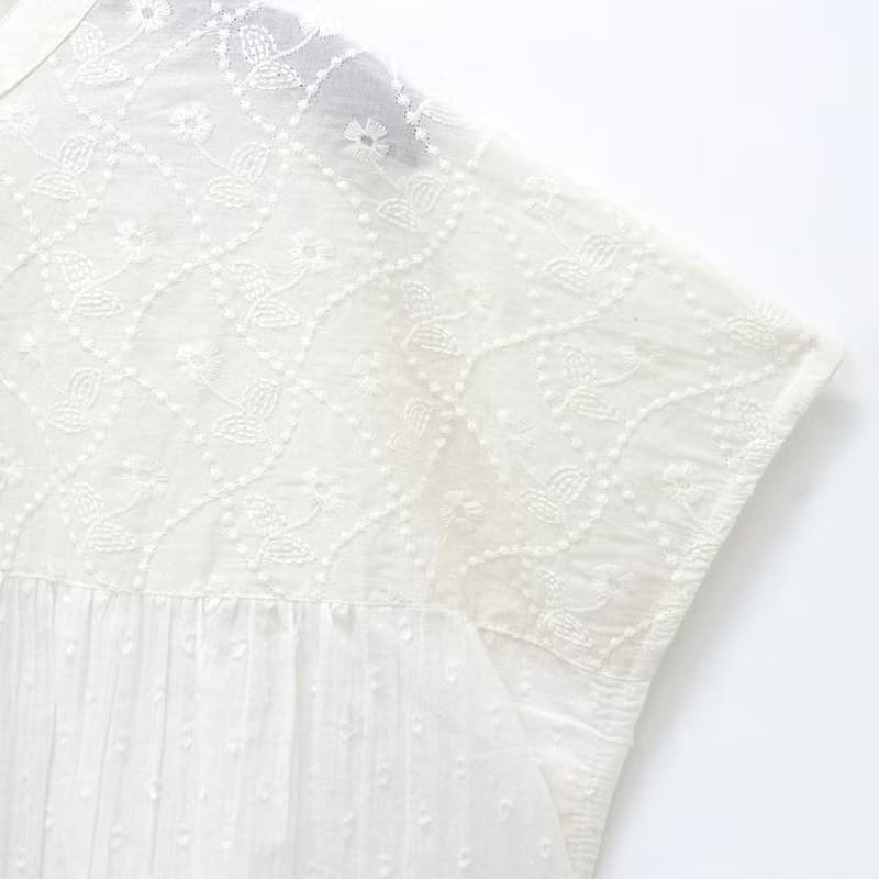 【預訂】印度製 小清新花朵刺繡襯衫
