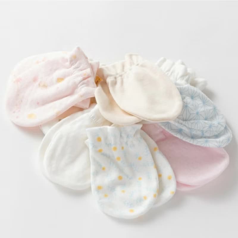 【日本OP mini】嬰兒手套 男生款 /女生款  隨機出貨 不挑花色