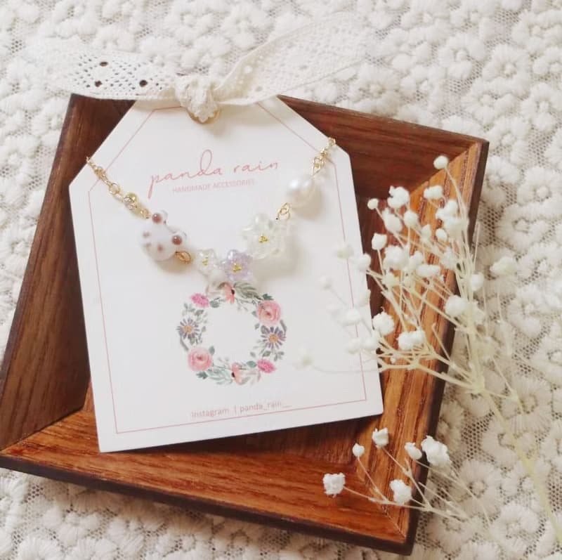 【淡雪】熊貓寶寶三連桃花珍珠手鏈 - 淡紫併珠光白