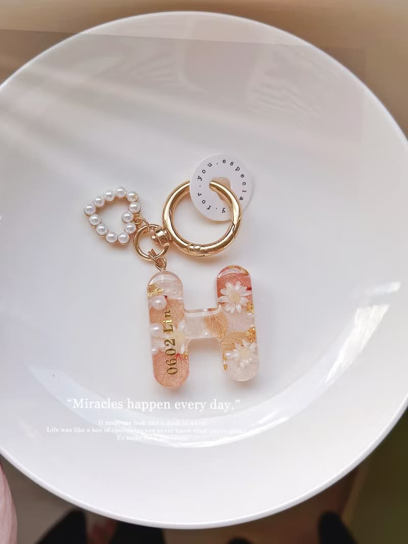 簡愛手作-Resinkeychains 滴膠手作乾燥花吊飾