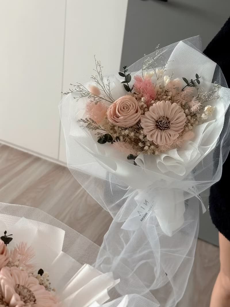 妮婭設計|快速出貨 韓式質感加紗小花束
