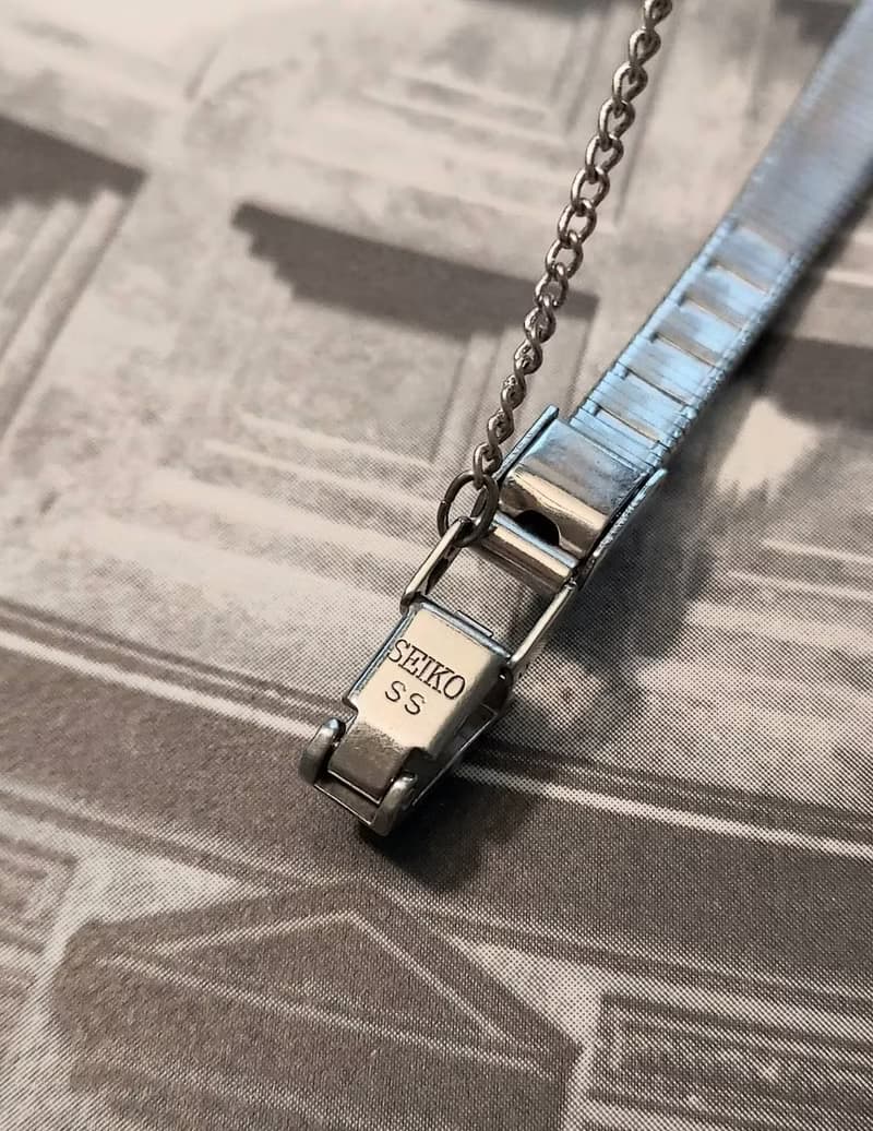1970's 簡約風格 橢圓藍寶石錶盤 日本 Seiko 女用古董機械錶