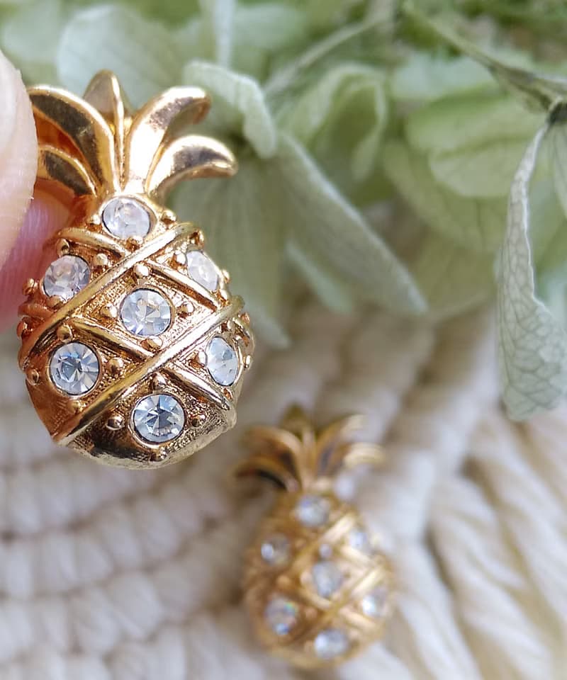 Vintage Jewelry 西洋古董飾品 AVON  小鳳梨 小波羅 針式耳環