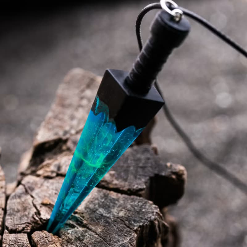 Pendant Crystal sword Polar Night glows in the dark