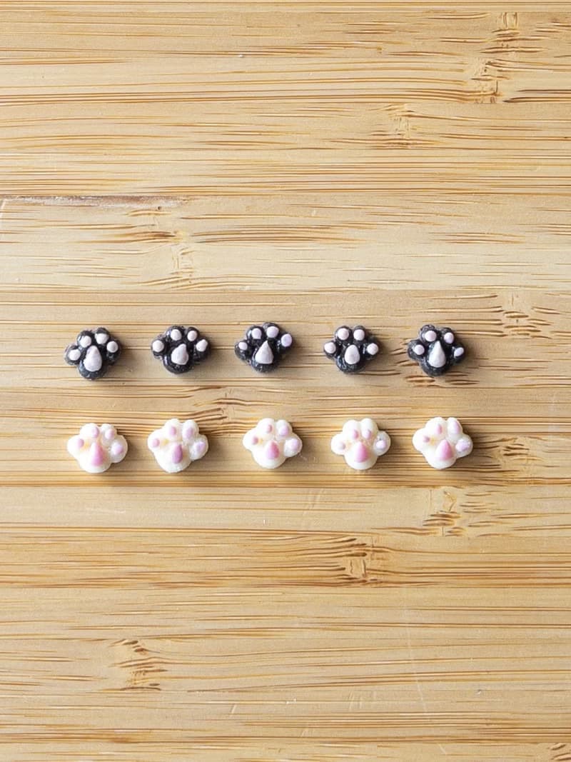 ミニチュアフード　肉球チョコレート　ミニチュア10個セット