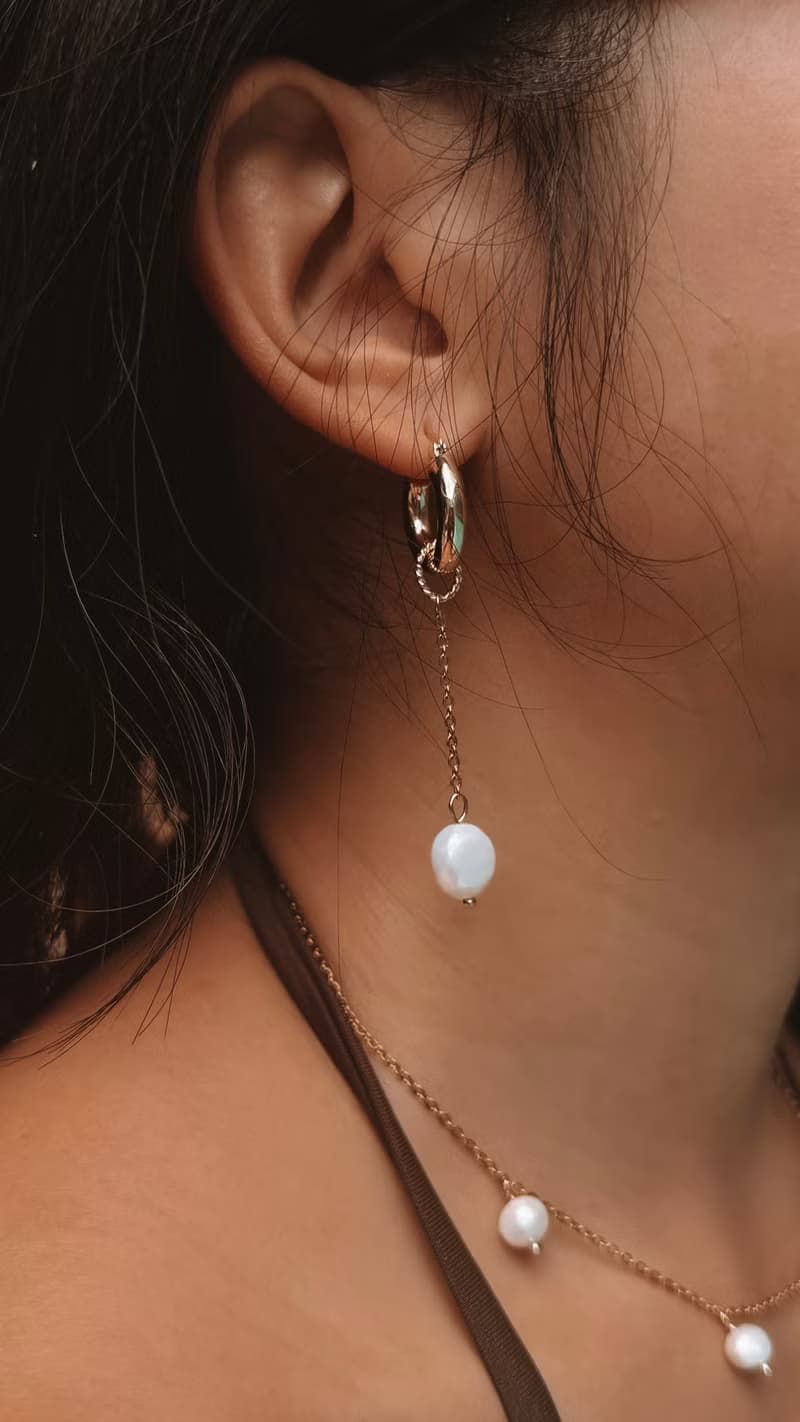 天然淡水珍珠不規則設計垂墜耳環  | 可改夾式 生日 聖誕禮盒