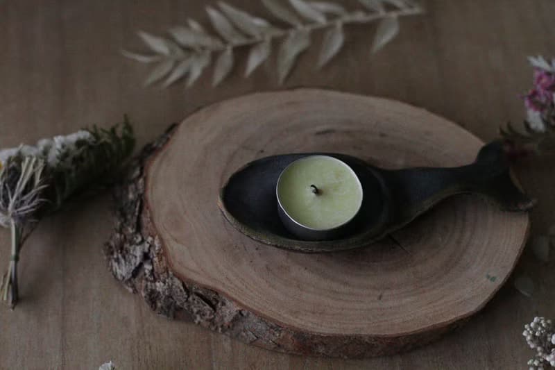 純手捏鯨魚造型陶瓷湯匙