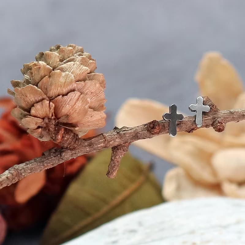 HORIE日本製 純鈦圖案耳環- 珍愛十字(耳針式 ) 等 7款式