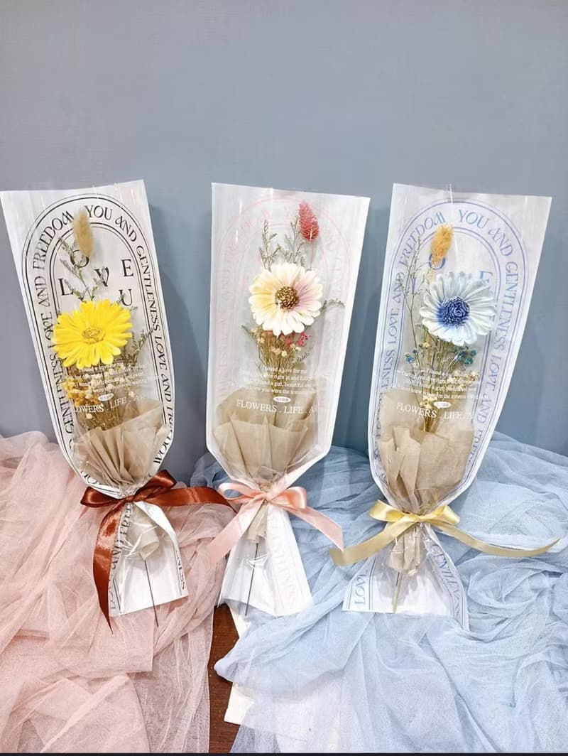 簡約風太陽花花束  畢業花束 企業贈禮 企業訂購 乾燥花 永生花
