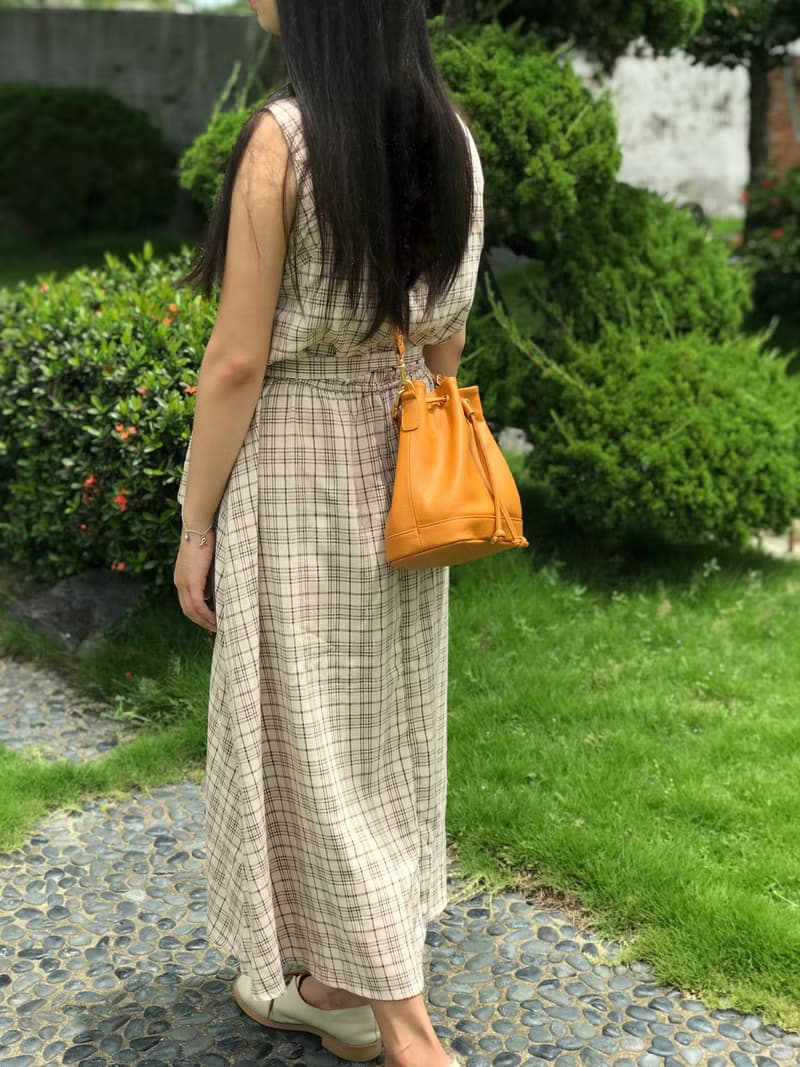 小巧水桶包 流沙黃