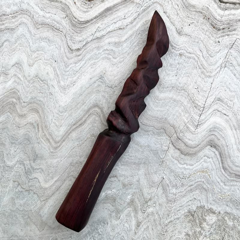 我販劍　妖刀　失於欲得　匕首　短刀　伯利茲黃檀　魔劍