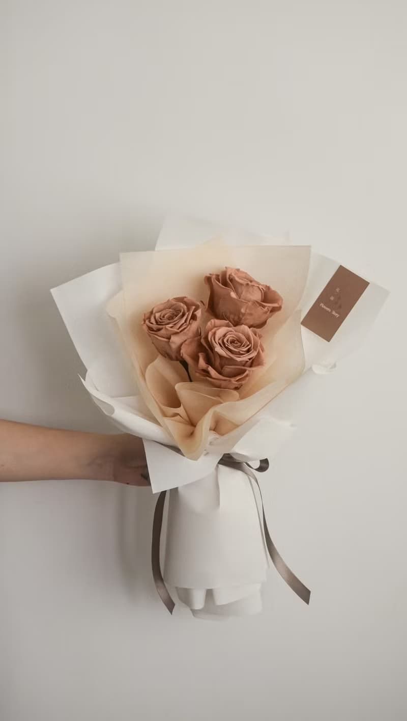 /奶茶色玫瑰花束/永生花 玫瑰 奶茶色 七夕 情人節 生日花束 慶生