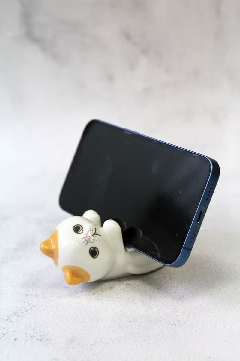 日本Magnets可愛動物系列貓咪造型手機架/手機座-異國短毛貓