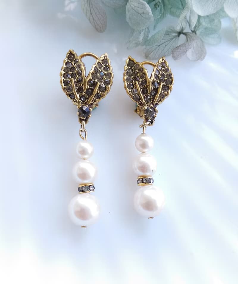 Vintage Jewelry 西洋古董飾品 鑽葉 垂珠 夾式耳環