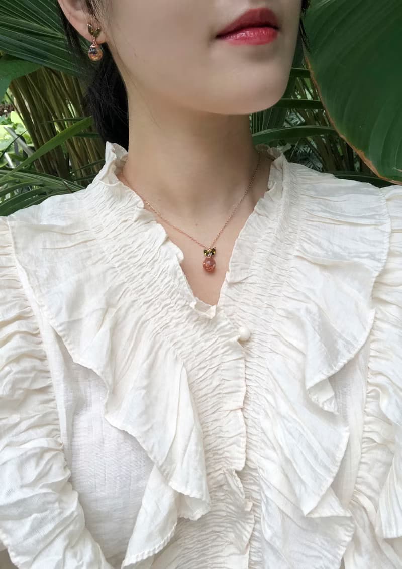 Jeju Tangerine Snowball Necklace