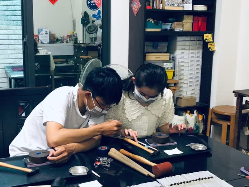 【體驗】金工双人手作│銅在一起紅銅戒+染色B款 │文化幣│台南旅遊