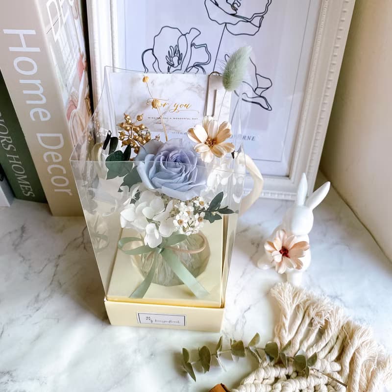 快速出貨)永生花 乾燥花 玫瑰花 花束 花盒 投瓶花 禮物 情人節