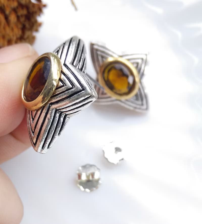 Vintage Jewelry 西洋古董飾品 AVON 立體十字星 冷色調 針式耳環