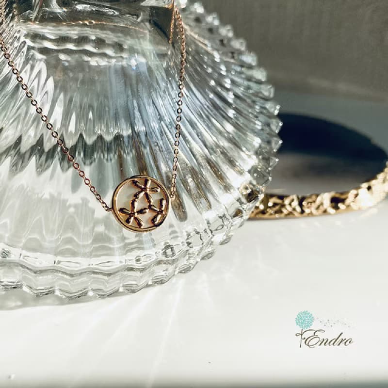 ENDRO ACC 18K 海星白貝手鍊