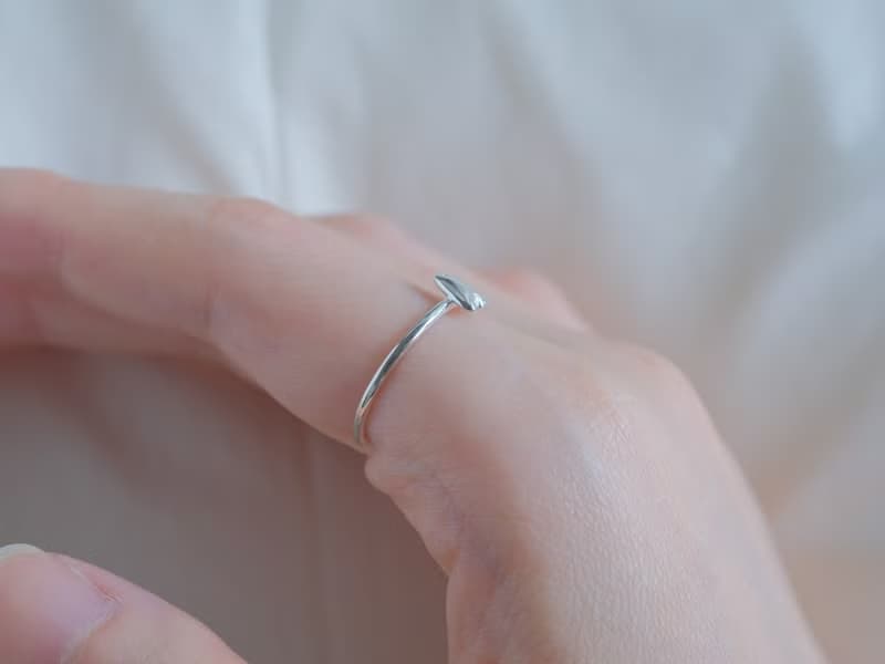 小さなおばけちゃんリング　silver925　フリーサイズ　シルバー