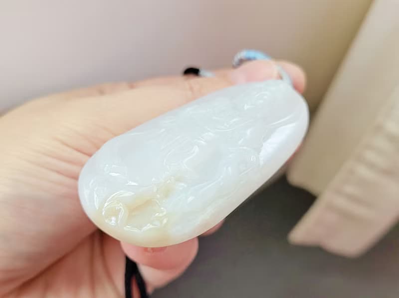 【親翠】天然翡翠 冰純純牛奶底撒金站觀音雕節式繩項鍊 佛系