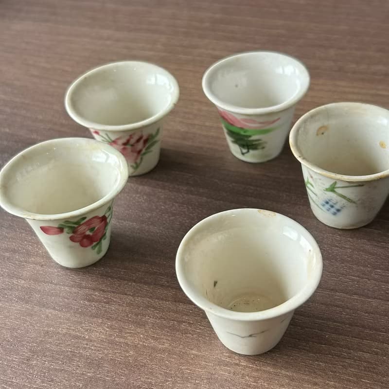 中國 清三代粉彩手繪功夫小杯│手繪古樸一口杯 民窯燒製