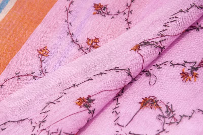 喀什米爾Cashmere/羊絨圍巾/純羊毛圍巾披巾/戒指絨披肩-刺繡花朵