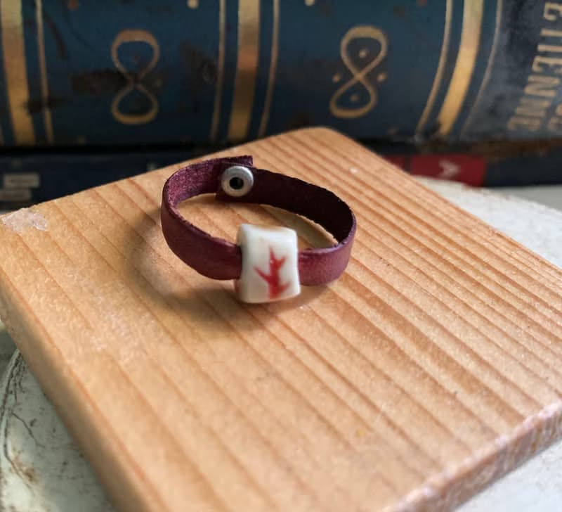 戒指 日本白瓷 自然釉色 無限看不膩色調 真皮革 自然系列