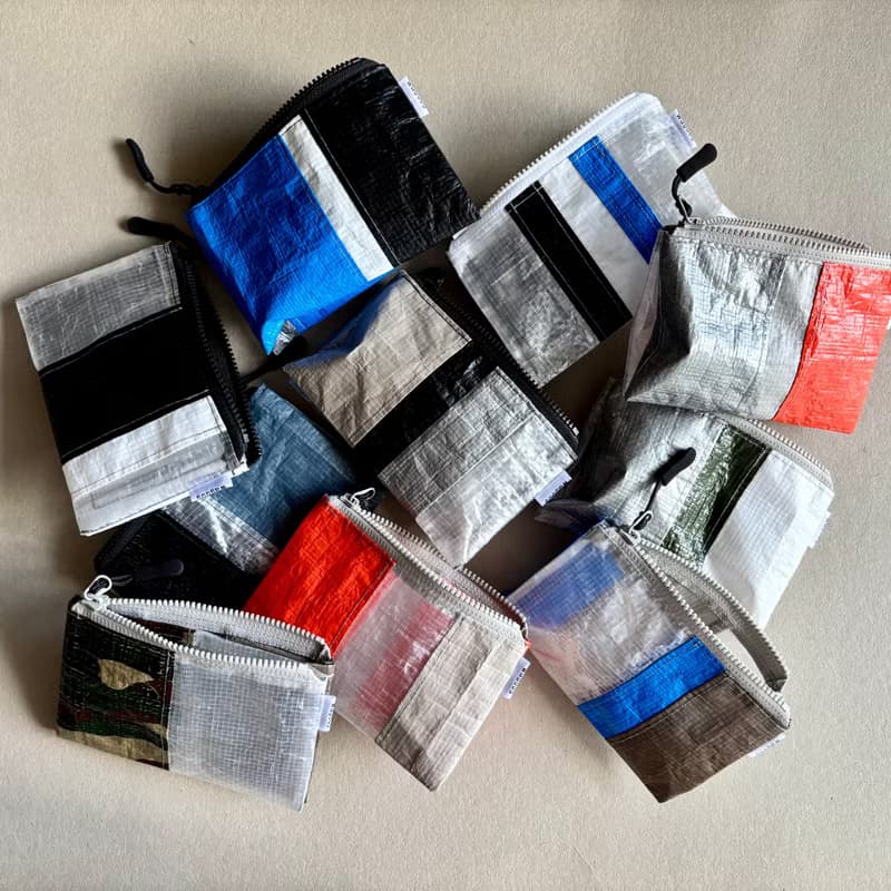 【mini wallet】パッチワーク 3つの収納 超軽量撥水 ポリエチレン ミニウォレット