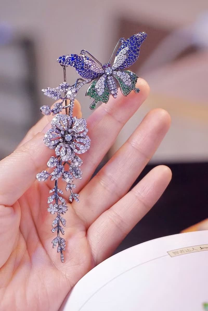 【港澳限定】歐美氣質典雅蝴蝶與花簇頂級鋯石閃亮純銀別針大胸針