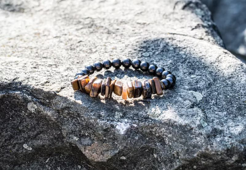 天然次石墨彈力手鏈和虎眼石珠子