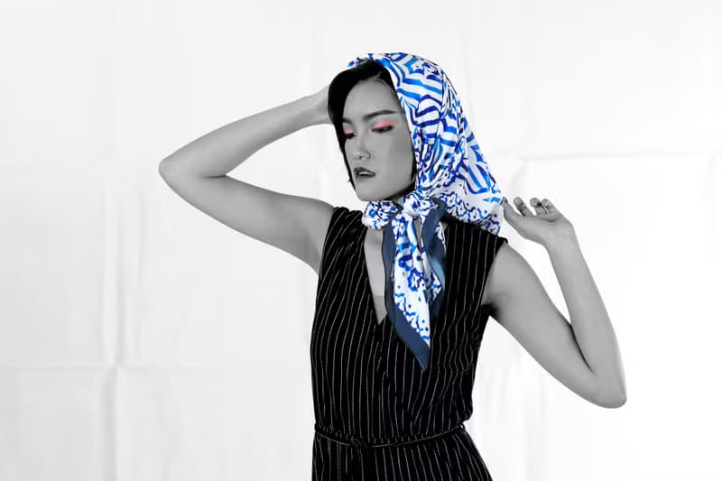 Silk satin scarf - Pineapple Tweak